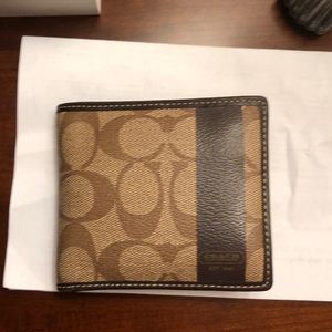 Coach wallet